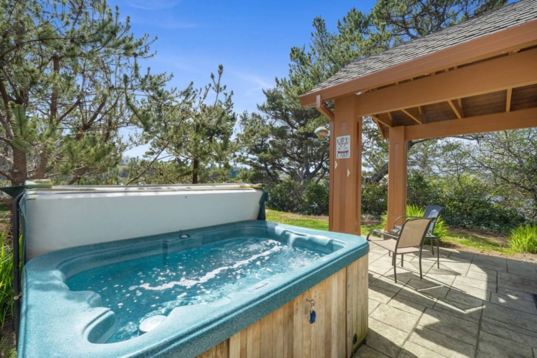 Lakeside Retreat
